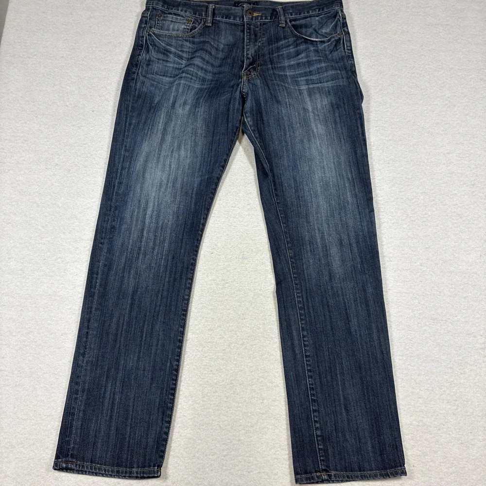 Lucky Brand Men's 410 Athletic Fit Blue Denim Jeans Size 36x32 Whiskering Fade